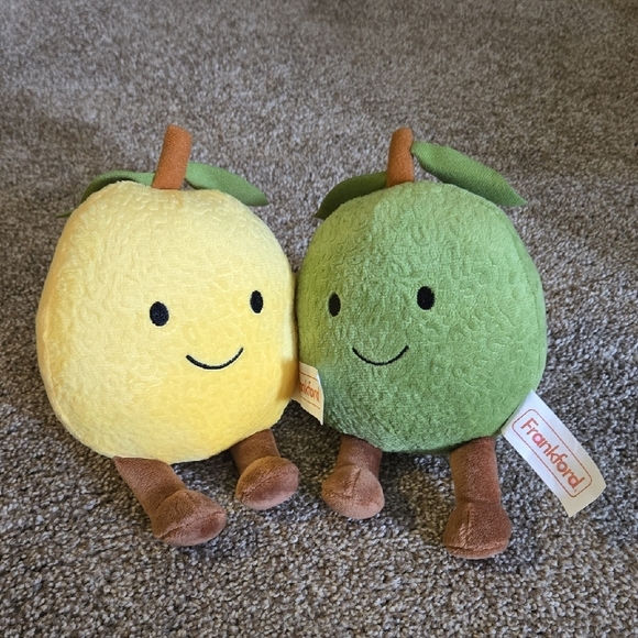 Frankford Other - Frankford Yellow and Green Plush Fruit‎ Toy